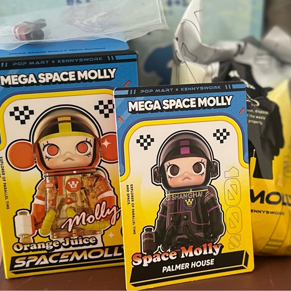 Mega space Molly 100% Palmer House